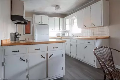 608 N Cameron Avenue, Winston-Salem, NC 27101 - Photo 3