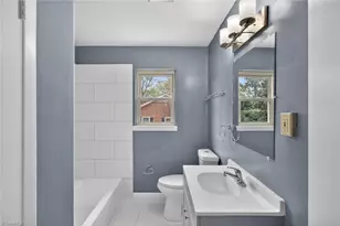 113 Green Valley Rd, Greensboro, NC 27408 - Photo 5