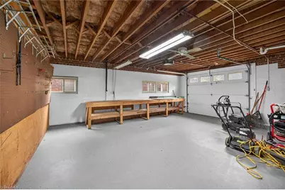 113 Green Valley Road, Greensboro, NC 27408 - Photo 35