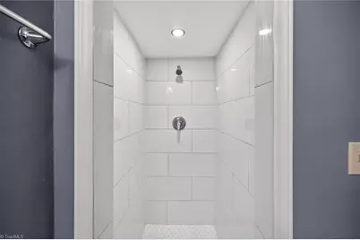 113 Green Valley Road, Greensboro, NC 27408 - Photo 27