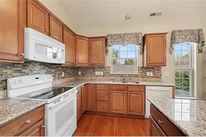 535 Trillium Place Drive, Kernersville, NC 27284 - Photo 11