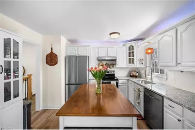 6055 Farrior Drive, Clemmons, NC 27012 - Photo 11