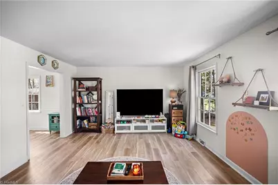 6055 Farrior Drive, Clemmons, NC 27012 - Photo 5