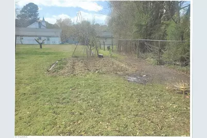 138 Lewis Street, Liberty, NC 27298 - Photo 9