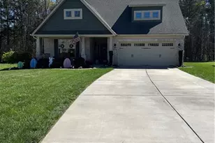 4593 Olivine Ln, Pfafftown, NC 27040 - Photo 3