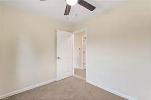 712 Richmond Ave, Burlington, NC 27217 - Photo 19