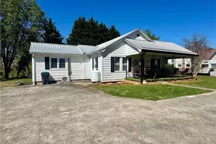 1953 Boone Trail, North Wilkesboro, NC 28659 - Photo 5