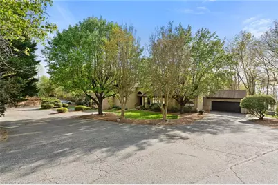 1955 Eastchester Drive #D, High Point, NC 27265 - Photo 45