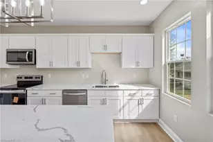 4464 Lane St, Winston-Salem, NC 27105 - Photo 17