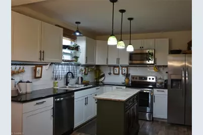 11988 Broad Street, Milton, NC 27305 - Photo 9