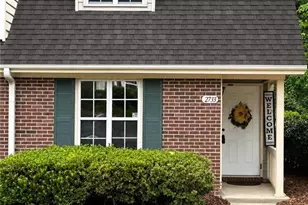 2733 Cottage Pl, Greensboro, NC 27455 - Photo 1