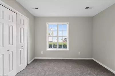 2733 Cottage Place, Greensboro, NC 27455 - Photo 15