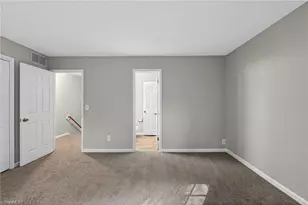 2733 Cottage Pl, Greensboro, NC 27455 - Photo 11