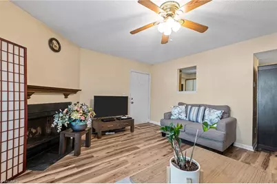 5523 Hornaday Road #D, Greensboro, NC 27409 - Photo 5