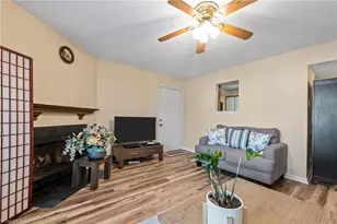 5523 Hornaday Rd, Greensboro, NC 27409 - Photo 5