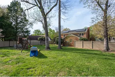 2838 Bedford Street, Burlington, NC 27215 - Photo 29