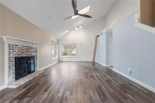 1100 Century Park Ave, Kernersville, NC 27284 - Photo 7