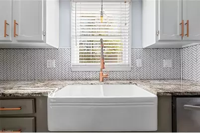 1100 Century Park Avenue, Kernersville, NC 27284 - Photo 15