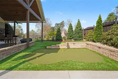 2001 Anchoridge Avenue, High Point, NC 27265 - Photo 37