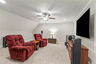 386 Wentworth Dr, Winston-Salem, NC 27107 - Photo 33