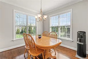 386 Wentworth Dr, Winston-Salem, NC 27107 - Photo 21