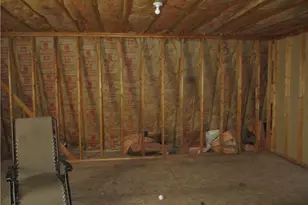 4236 Robertson Dr, Winston-Salem, NC 27101 - Photo 11