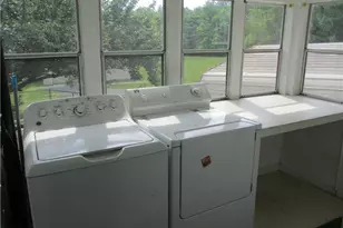 4236 Robertson Dr, Winston-Salem, NC 27101 - Photo 11