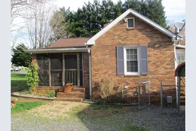 4236 Robertson Drive, Winston-Salem, NC 27101 - Photo 3