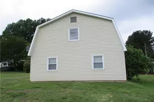 4236 Robertson Dr, Winston-Salem, NC 27101 - Photo 25