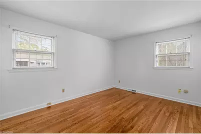 4017 Wexford Drive, Greensboro, NC 27406 - Photo 21