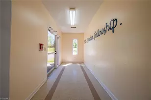 717 Harrison St, Reidsville, NC 27320 - Photo 15