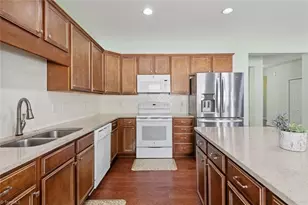 808 Carraway Dr, Graham, NC 27253 - Photo 11