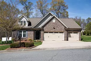 808 Carraway Dr, Graham, NC 27253 - Photo 1