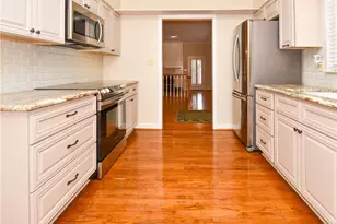 723 Polo Oaks Dr, Winston-Salem, NC 27106 - Photo 7