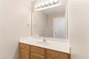 104 Bayhill Ct, Mebane, NC 27302 - Photo 35