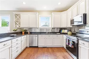 104 Bayhill Ct, Mebane, NC 27302 - Photo 21