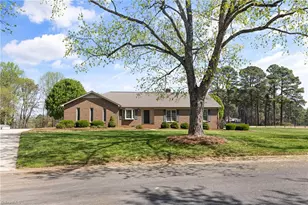316 Siouan Dr, Lexington, NC 27295 - Photo 3