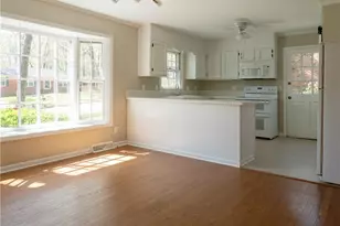 4102 Pheasant Run Dr, Greensboro, NC 27455 - Photo 11