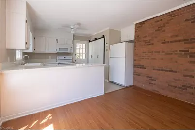 4102 Pheasant Run Drive, Greensboro, NC 27455 - Photo 9