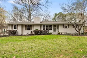 6909 Wooden Rail Ln, Summerfield, NC 27358 - Photo 3