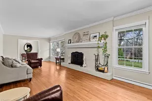 6909 Wooden Rail Ln, Summerfield, NC 27358 - Photo 7