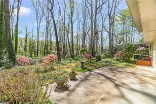 3605 Birchwood Ln, Greensboro, NC 27410 - Photo 25