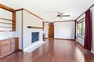 519 Riverside Dr, Burlington, NC 27215 - Photo 3