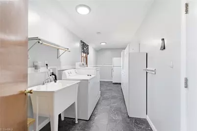 519 Riverside Drive, Burlington, NC 27215 - Photo 23