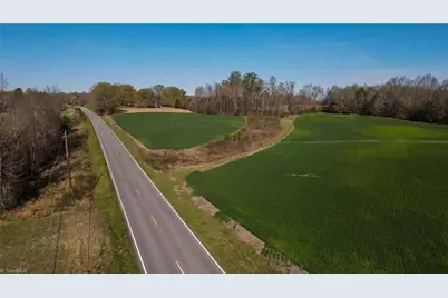 1337 Candy Creek Road, Reidsville, NC 27320 - Photo 15