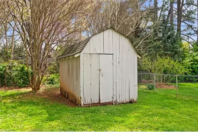 2110 Whitney Road, Winston-Salem, NC 27106 - Photo 39