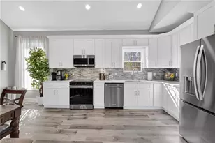 2113 Lancey Dr, Thomasville, NC 27360 - Photo 7