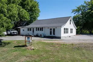 1850 Statesville Rd, North Wilkesboro, NC 28697 - Photo 33