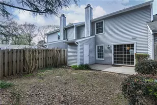 10 Apple Tree Ln, Greensboro, NC 27455 - Photo 23