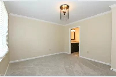 10 Appletree Lane, Greensboro, NC 27455 - Photo 15